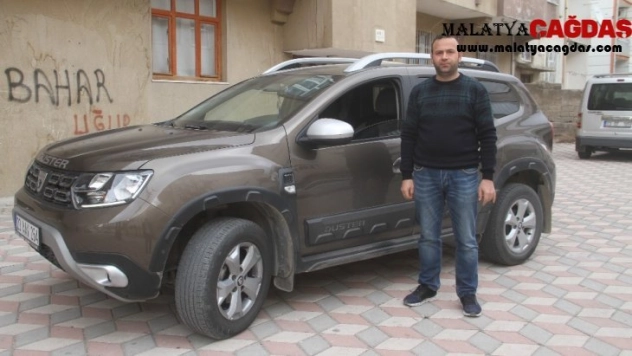 Aracının başkası tarafından satışa çıkarıldığını görünce şok oldu