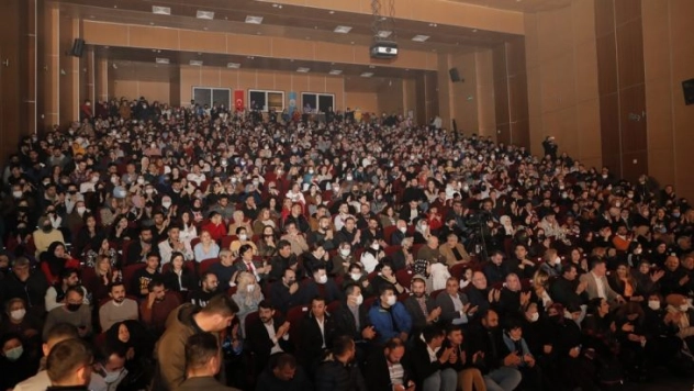 Aşık Veysel türkülerle anıldı