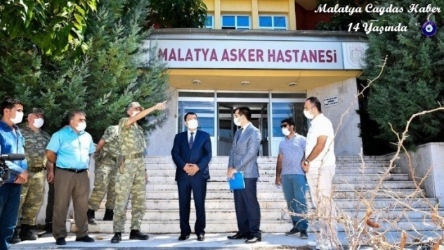 Askeri Hastane'nin yıkımı için yer teslimi yapıldı