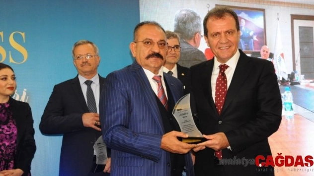 ASKON Şube Başkanı Hasan Arslan'a çifte ödül