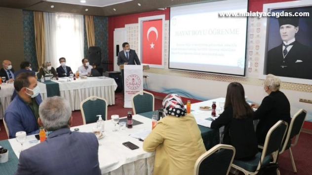 Aslan: 'Teknolojiyi üretebilen bir nesil yetiştirmemiz gerekiyor'