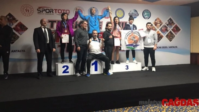 Atakum Belediyespor'dan üçlü bronz başarı