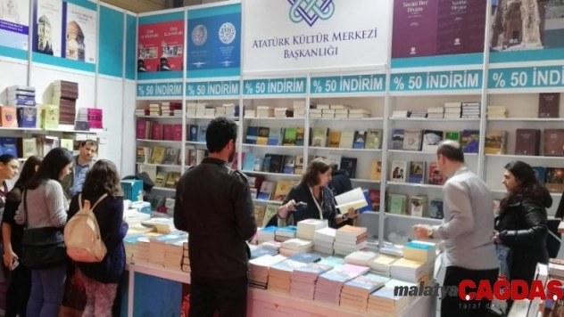 Atatürk Kültür Merkezi Başkanlığı yayınları 3'üncü Eskişehir kitap fuarında