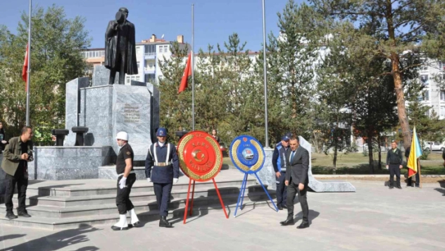 Atatürk'ün Kars'a gelişinin 98. yıldönümü