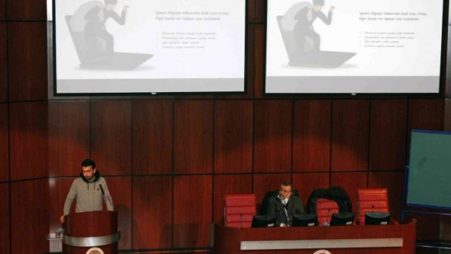 Atatürk Üniversitesinde KVKK eğitimleri devam ediyor