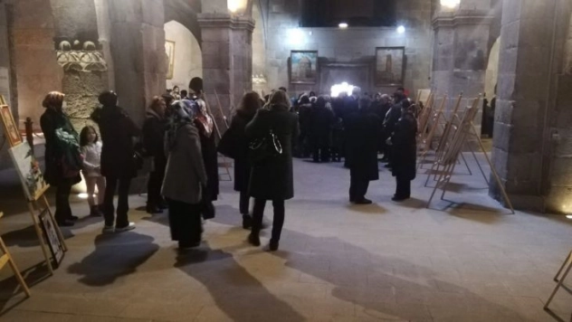 Atık malzemeleri sanata dönüştürdüler