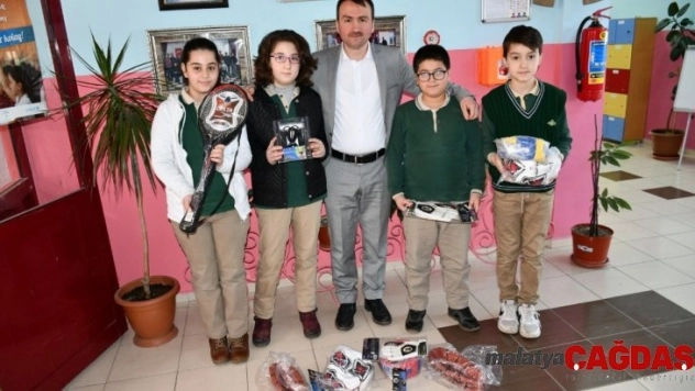 Atık piller yarışmayla toplandı