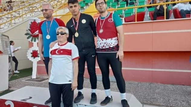 Atletizm Şampiyonası'nda madalya yağmuru