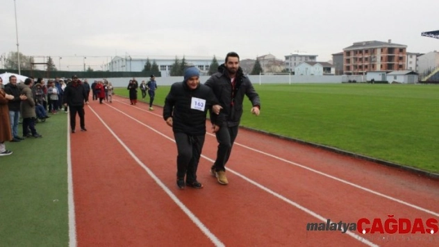 Atletizm yarışının kaybedeni yok