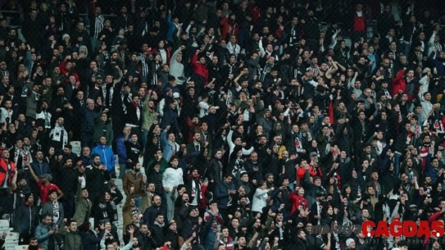 Avcı'ya tepki, Sivasspor'a alkış