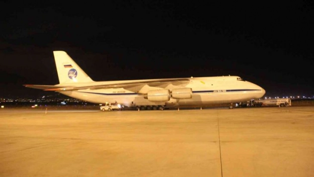 Avrupa'nın en büyük teleskobunun aynası dev kargo uçağıyla Erzurum'a getirildi