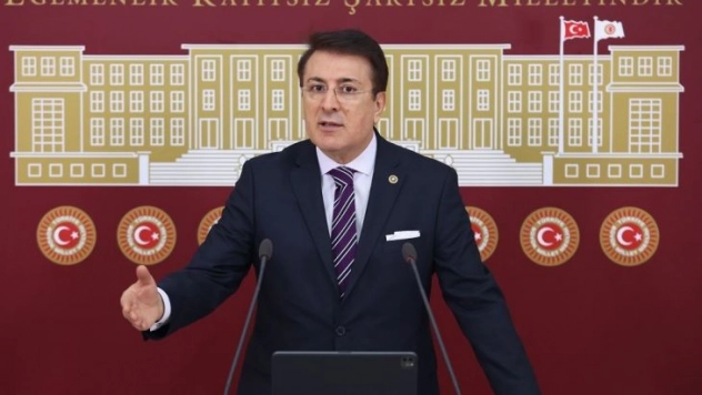 Aydemir: 'Başörtüsü milletimizin değeridir'