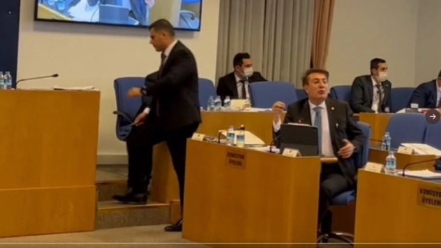 Aydemir: 'Muhalefette Cumhurbaşkanımıza öykünme var'