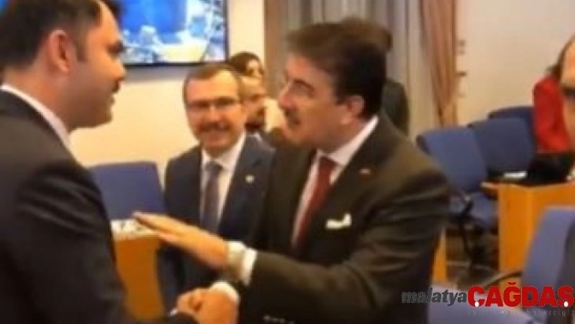 Aydemir'den Bakan Kurum'a Palandöken teşekkürü