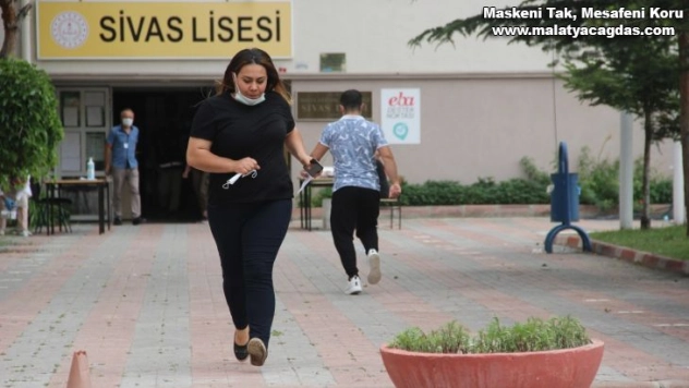 AYT sınavında son dakika koşusu