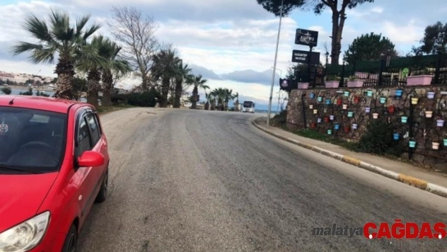 Ayvalık'ta ölüm virajı korkutuyor