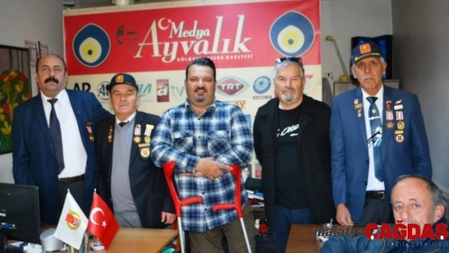 Ayvalıklı gaziler, gazetecileri unutmadı