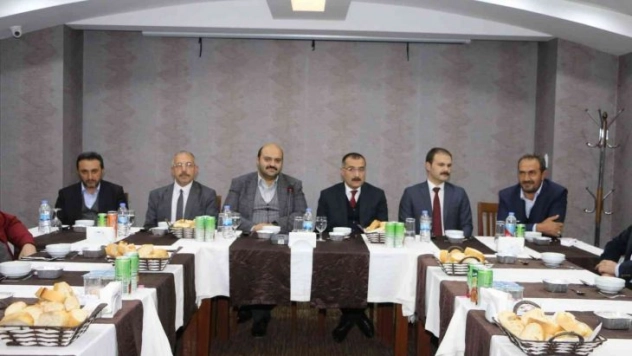 Aziziye'de din görevlileri buluşması