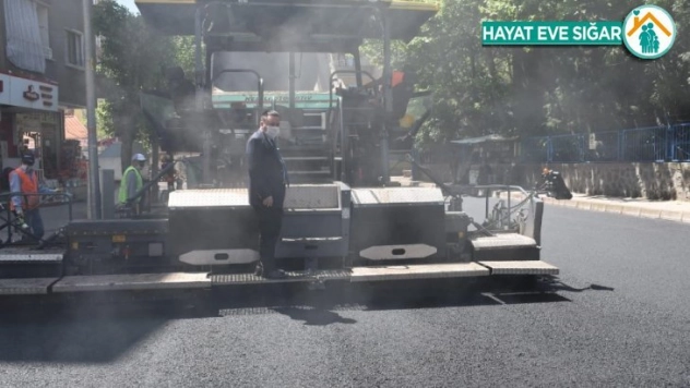 Bağlar'da asfalt çalışmaları devam ediyor