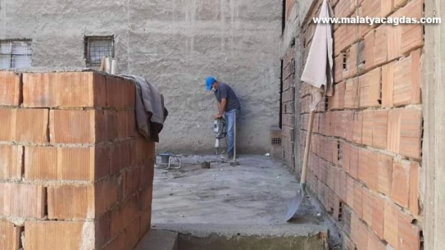 Bağlar'da kentsel dönüşümde fiyatları iyi bulan hak sahipleri yoğun ilgi gösteriyor