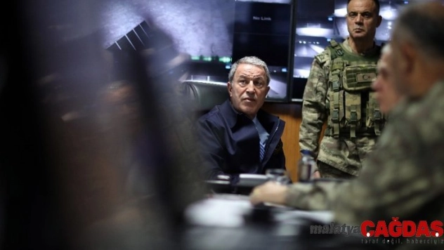 Bakan Akar: 'Burada herhangi bir şey bitmiş değil, her an her şey olabilir'