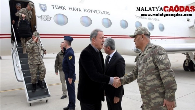 Bakan Akar ve komutanlar Hatay'da