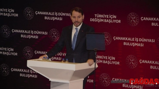 Bakan Albayrak, mobilyada KDV'nin yüzde 8'e düşürüldüğünü açıkladı