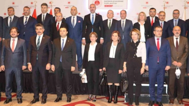 Bakan Gül: 'Kira uyuşmazlıkları artık arabulucuyla çözülecek'