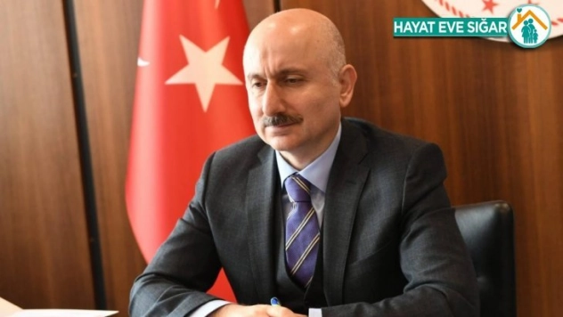 Bakan Karaismailoğlu, Kazakistan Altyapı Bakanı Atamkulov ile görüştü