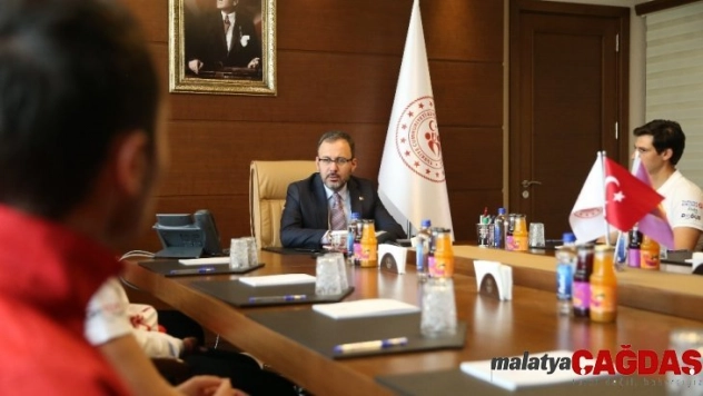 Bakan Kasapoğlu: 'Olimpiyatlar hepimiz için önemli bir misyon'