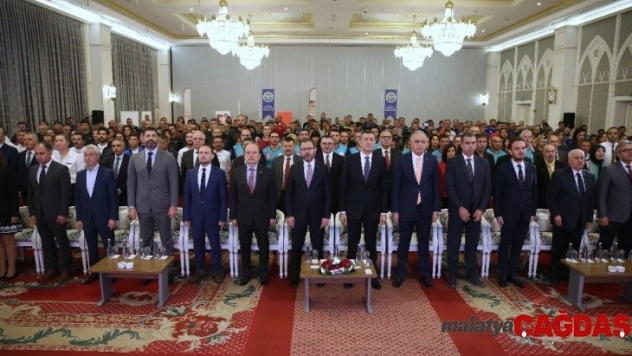 Bakan Kasapoğlu ve Bakan Selçuk 4 spor dalında ter döktü