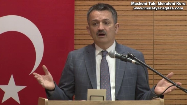 Bakan Pakdemirli: 'Kuraklıktan dolayı herhangi bir kıtlığımız olmayacak'