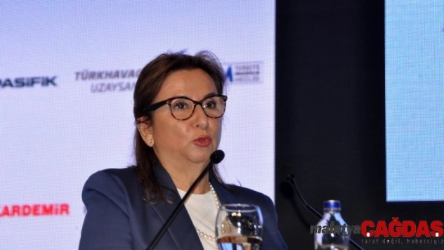 Bakan Pekcan: 'Türkiye'nin Ağustos sonu itibariyle ihracatı artı 2.9, bu rakam dünyada en çok ihracat yapan ülkeler sırlamasında 7'nci sırada'