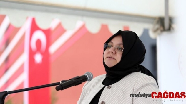 Bakan Selçuk: '513 bin engelliye 7 milyar TL ödeme yaptık'