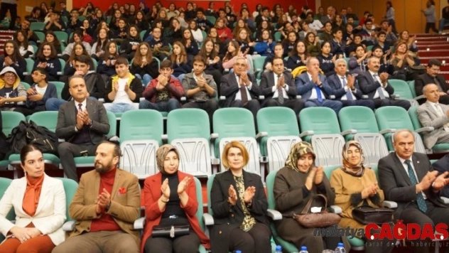 Bakan Selçuk'un eşi Türk Müziğini Tanıtma ve Destekleme seminerine katıldı