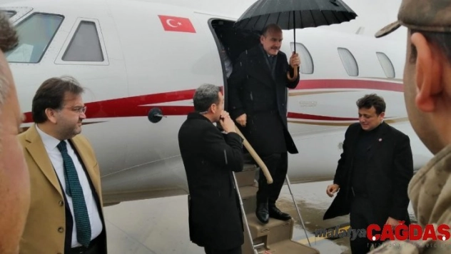 Bakan Soylu, depremin yaşandığı Elazığ'da