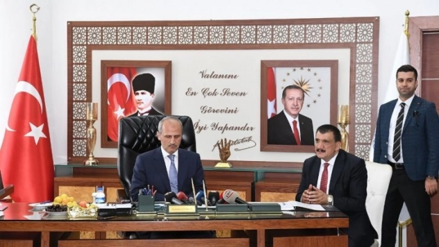 Bakan Turan dan Başkan Gürkan a ziyaret