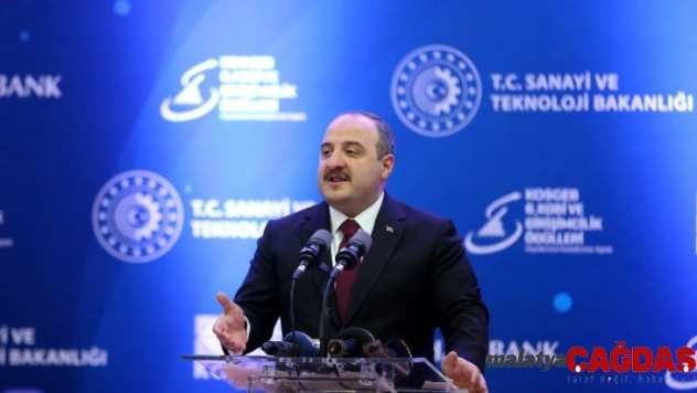 Bakan Varank: 'Türkiye'nin otomobiliyle birlikte fikri ve sınai mülkiyet hakları bize ait bir otomobile kavuşuyoruz'
