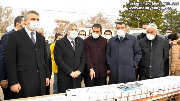 Demircan Millet kütüphanesi inşaatında inceleme yaptı