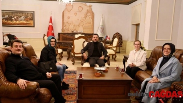 Bakan Yardımcısı Ergezen, Başkan Arı'yı ziyaret etti