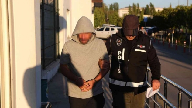 Balcalı Araştırma ve Uygulama Hastanesi'ne 'rüşvet ve ihaleye fesat karıştırma' operasyonu