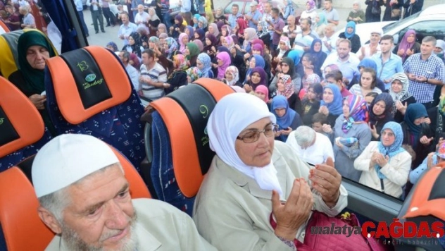 Balıkesirli Hacı adaylarının kura sevinci
