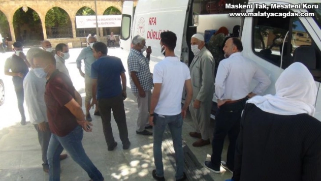 Balıklıgöl'de mobil aşı uygulamasına yoğun ilgi