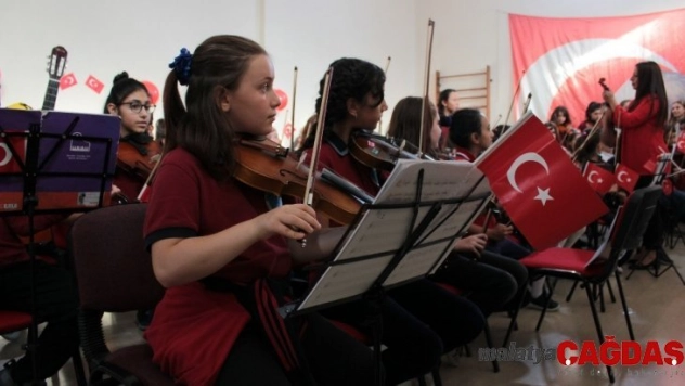 Barış Pınarı Harekatı'nın kahramanlarına bir destek de çocuklarından geldi