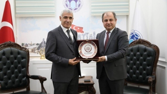 Baro Başkanı Han'dan Güder'e ziyaret