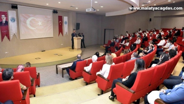 Başarılı öğrence ve öğretmenlere anlamlı ödül