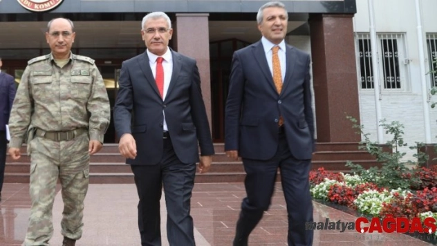 Başkan  Osman  Güder'den 2.Ordu'ya destek ziyareti