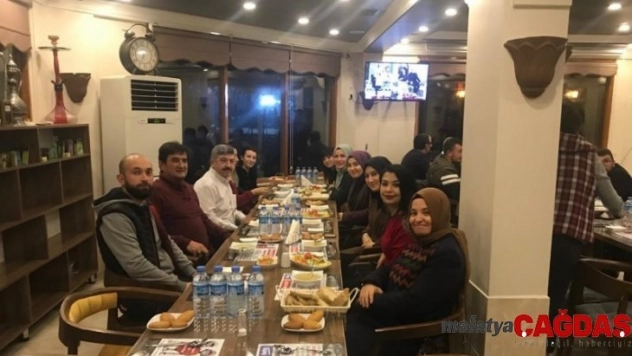 Başkan Akçadurak gençlerle buluştu