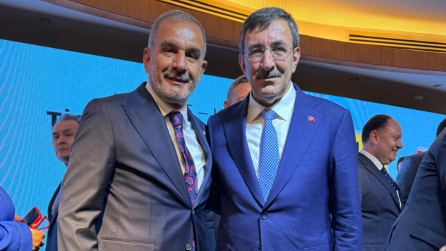 Başkan Alan, Kktc Ekonomi Konferansı'na  Katıldı