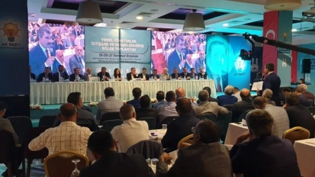 Başkan Asya, Yerel Yönetimler Zirvesi'ni değerlendirdi